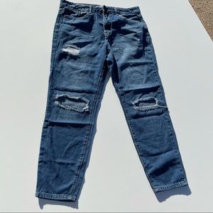 Forever 21 Los Angeles distressed sisters jeans